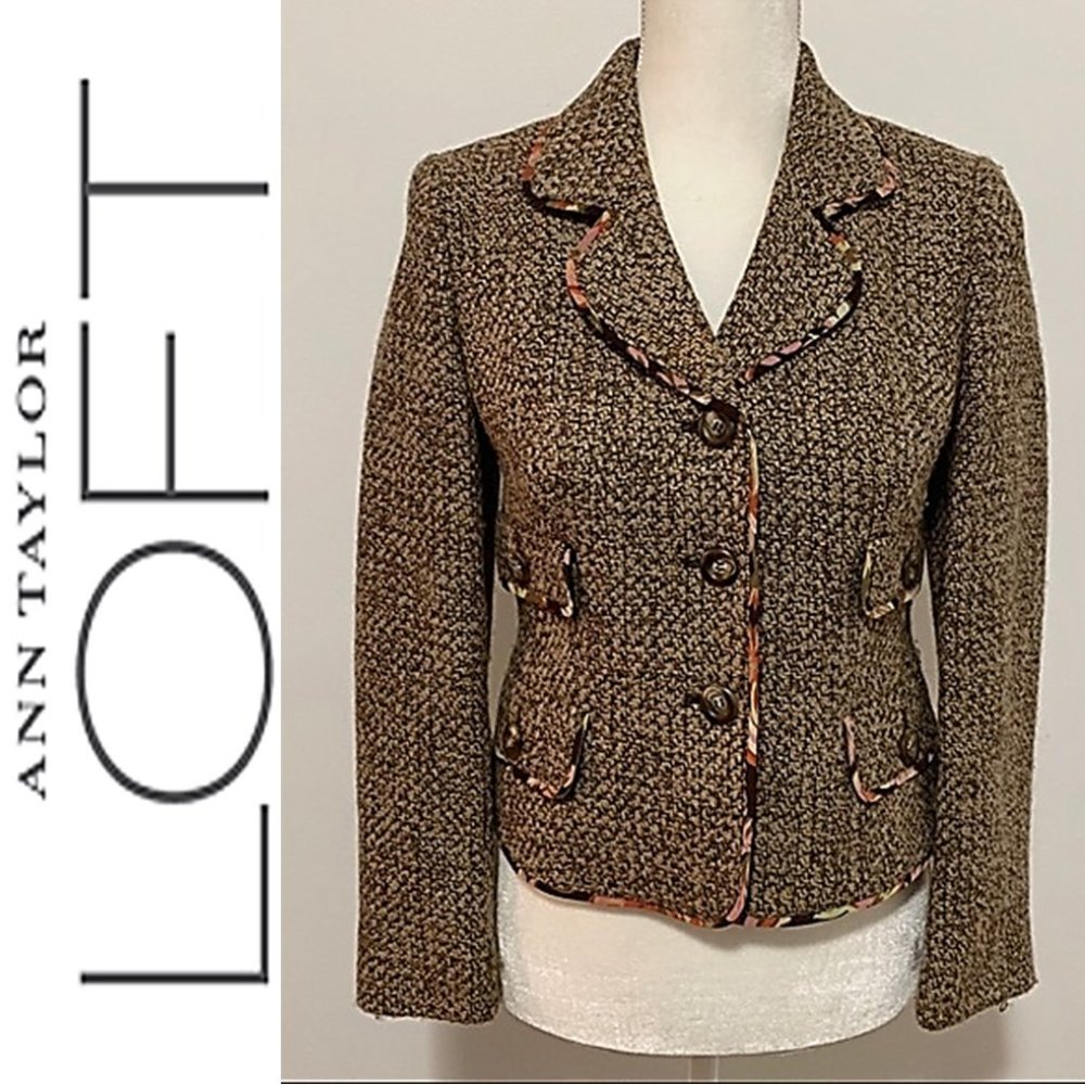 ANN TAYLOR LOFT WOOL BLEND BLAZER